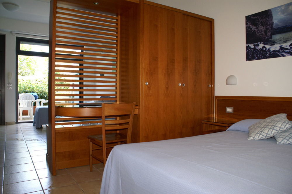 Nettuno Resort Capo dʼOrlando Extérieur photo