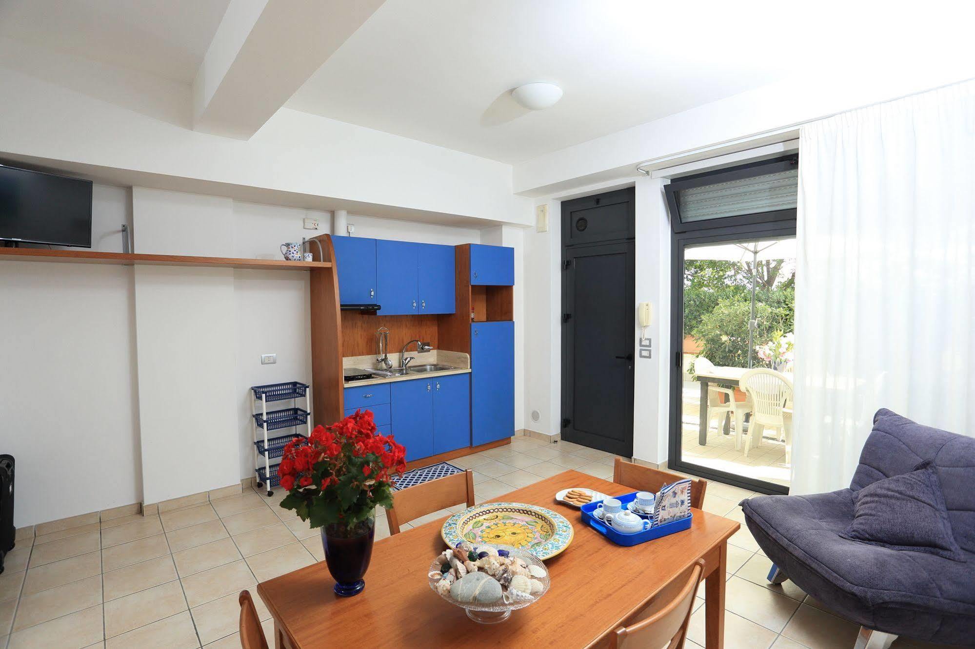 Nettuno Resort Capo dʼOrlando Extérieur photo