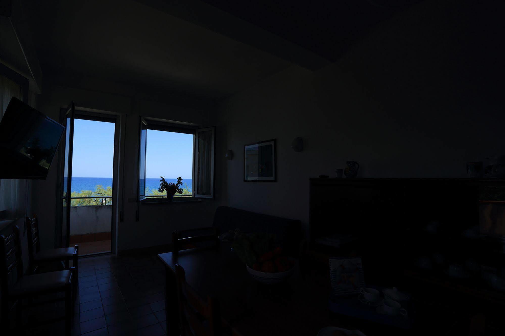 Nettuno Resort Capo dʼOrlando Extérieur photo