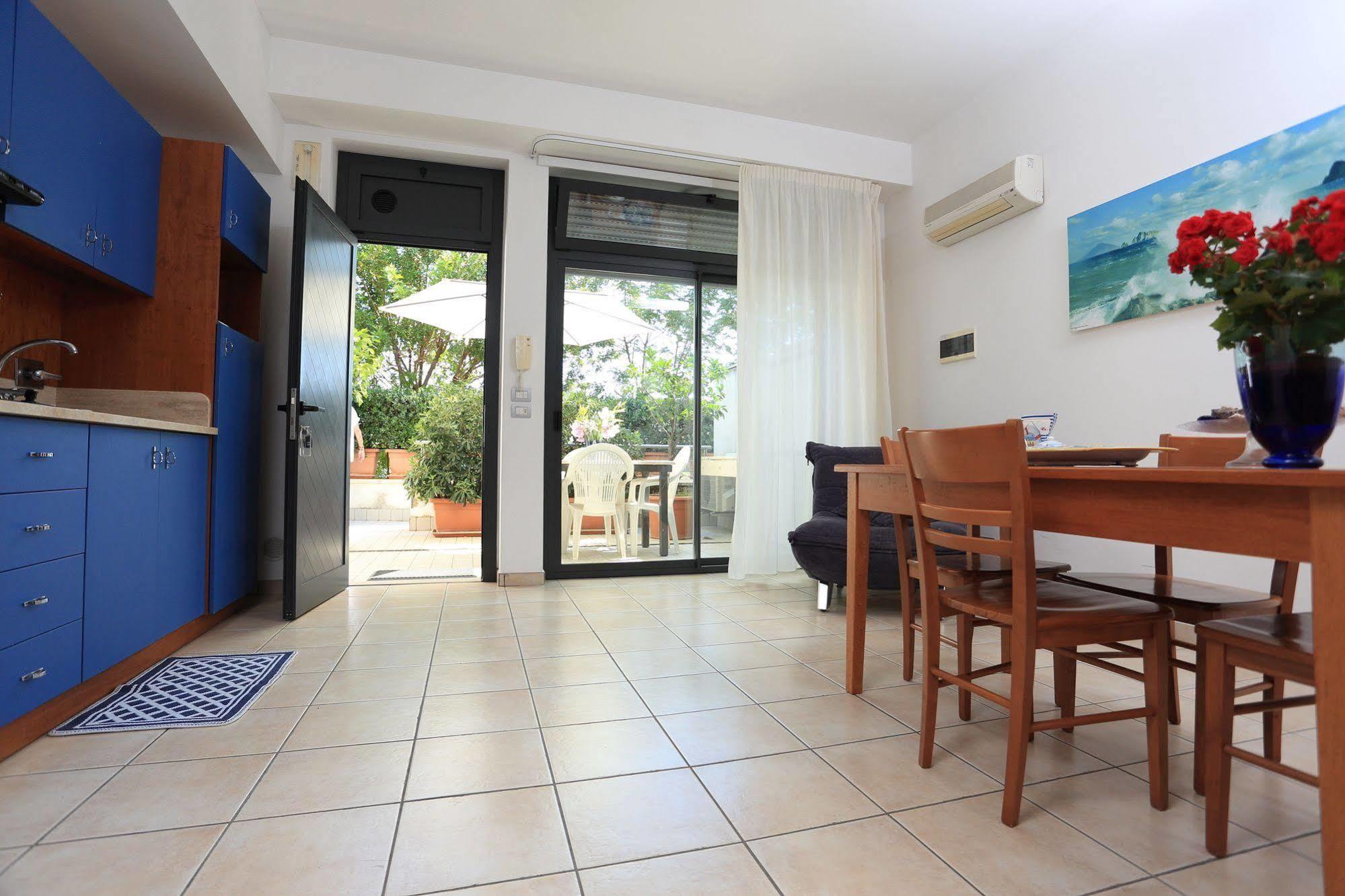 Nettuno Resort Capo dʼOrlando Extérieur photo