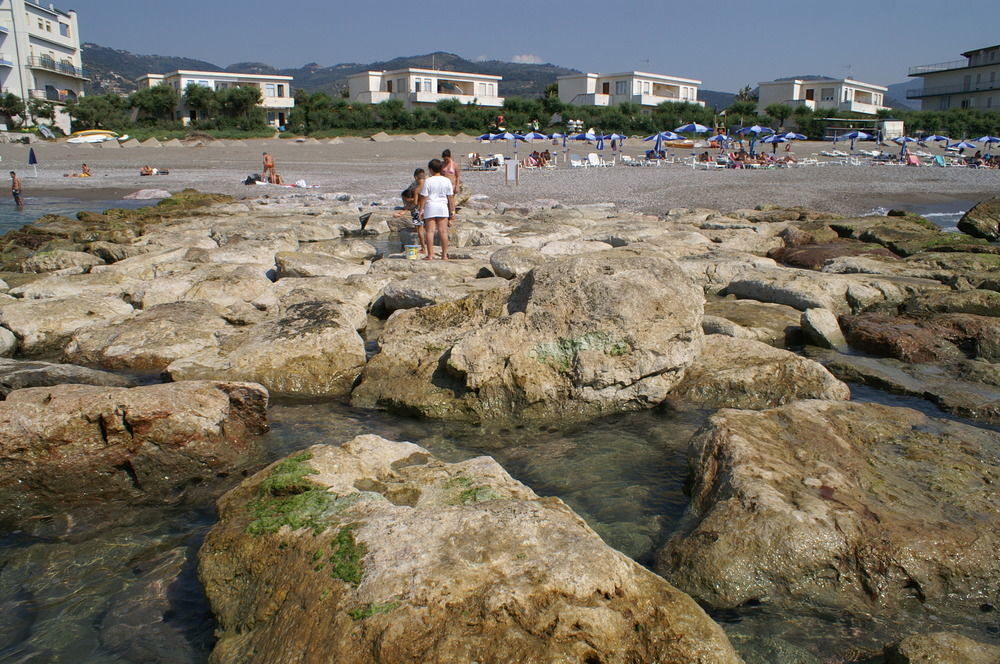 Nettuno Resort Capo dʼOrlando Extérieur photo